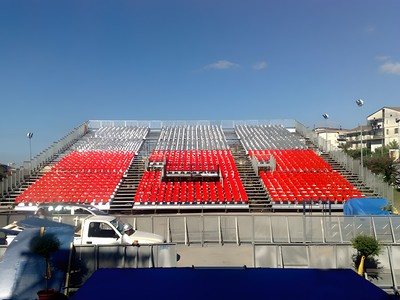 Tribune a noleggio per una manifestazione sportiva